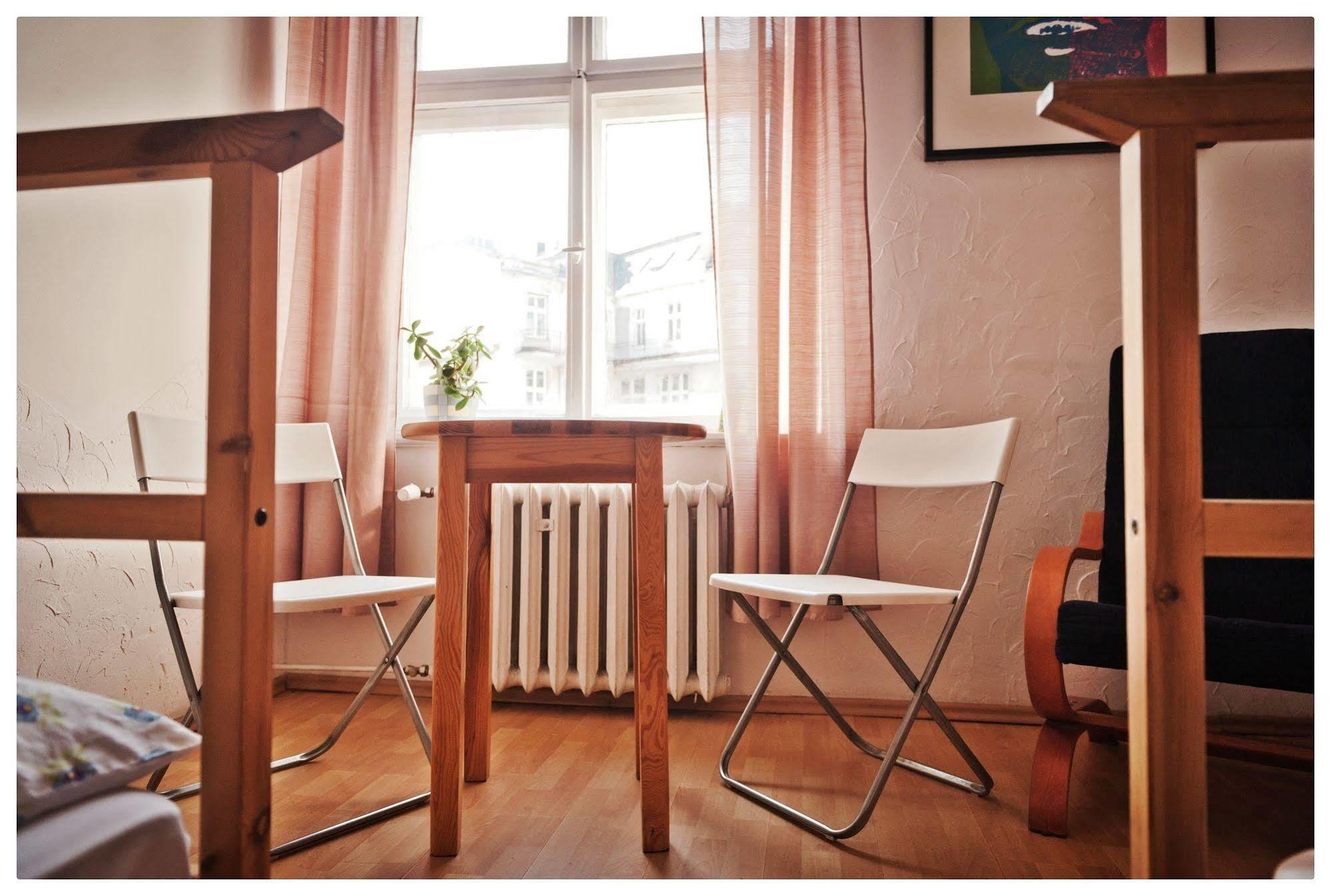 Hostel Bemma - Ozonowane Pokoje Wroclaw Bagian luar foto