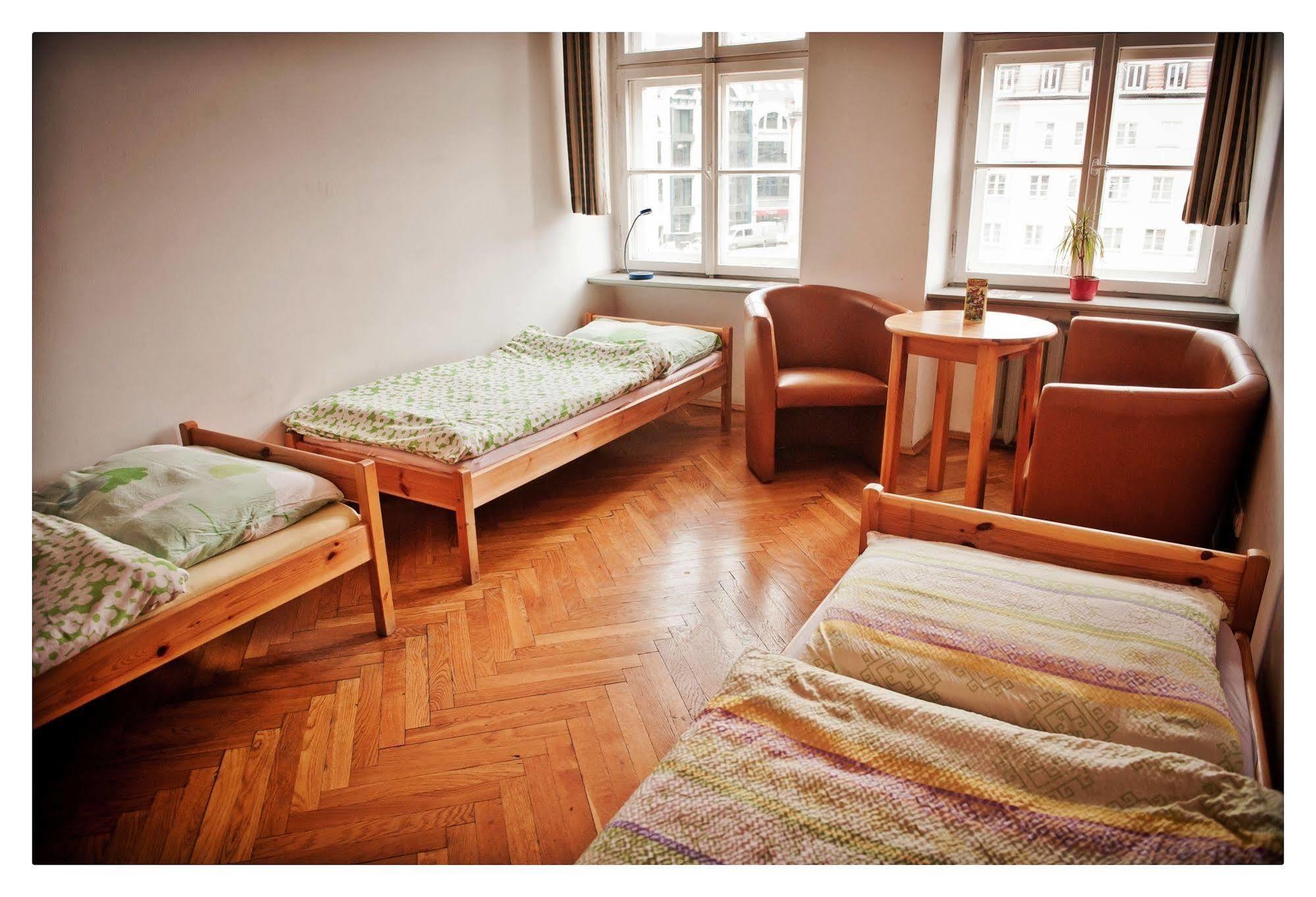 Hostel Bemma - Ozonowane Pokoje Wroclaw Bagian luar foto